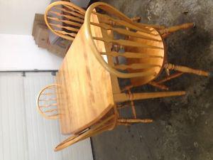 Wood Kitchen Table/4 Chairs