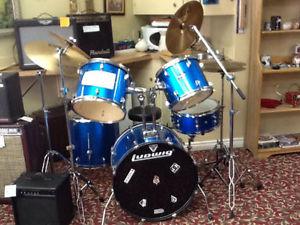 complete ludwig metalic blue drum set