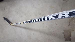 BAUER MEN'S HOCKEY STICK