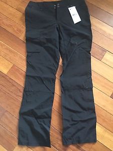 Black Columbia casual nylon pants