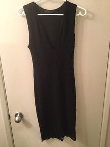 Black v neck dress size medium