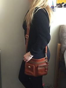 Brown Roots leather shoulder purse
