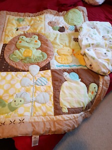 Crib blanket set