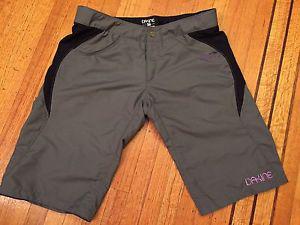 Dakine shorts $50 -TRAIL