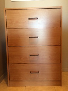 Great condition three drawer dresser