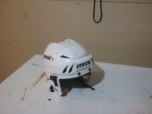 Hockey helmet