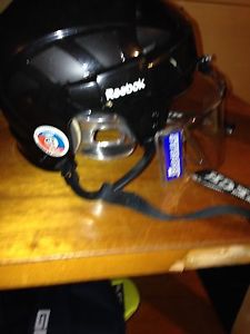 Hockey helmet with visor