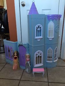 Ice princess dollhouse