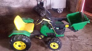 John deere pedal tractor with loader