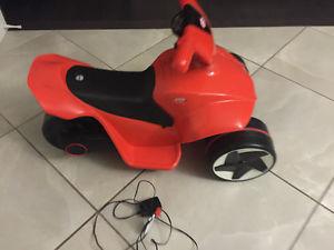 Little tikes ride on 6V power cycle *MINT CONDITION*