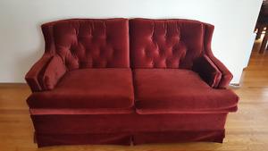 Loveseat / 2 seater sofa