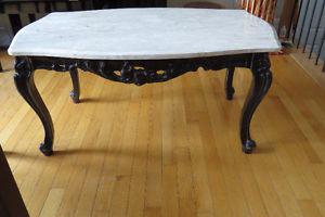 Marble coffee table - Great condition!