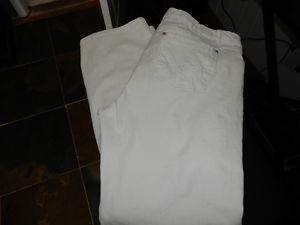 Nevada White Jeans, Size 20W, 33L