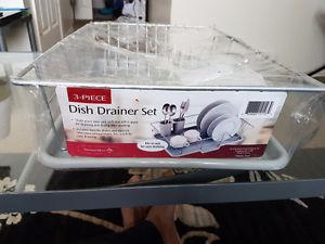 New Dish Drainer Set