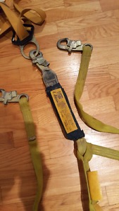 **REDUCED**HARNESS AND LANYARD