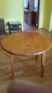 Round wooden dinning room table