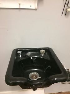Sink & Chair Combo $250