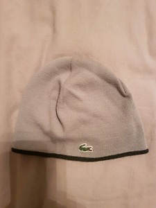 Small reversible lacoste touque