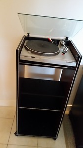 Technics Stereo stand/Turn table