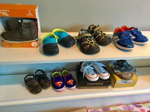 Toddler boys shoes size 4/5