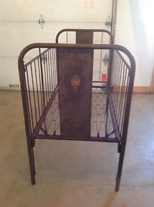 Vintage metal crib