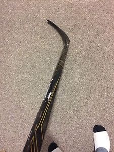 Wanted: Hockey stick (Bauer supreme 1s)