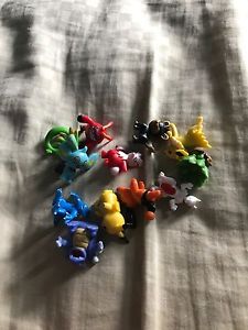 Wanted: Pokemon 1-3cm figures