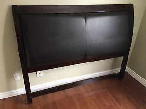 Wanted: Queen size head board