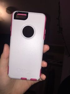 Wanted: iphone 6/6s otterbox brand new