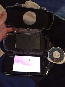 2gb psp  with extras