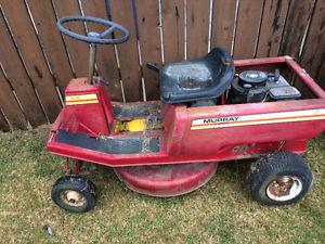 5 HP Murray 3 speed riding lawnmower forsale