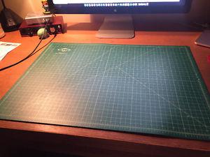 Alvin 24" x 18" cutting mat