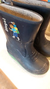 Boys rubber boots toddler size 8