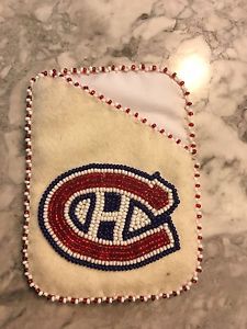 Canadiens beaded card holder