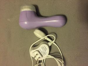 Clarisonic brush and charger