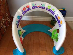 Fisher-Price Bright Beats Smart Touch Play Space