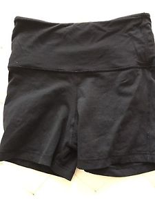 Fold over lululemon shorts