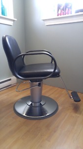 Hydrolic salon chair
