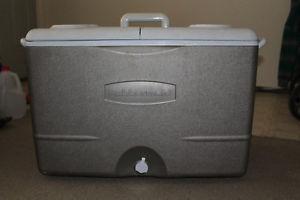 Ice box for sale