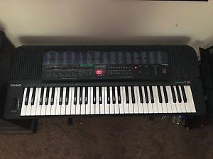 Keyboard: Casio CT-680