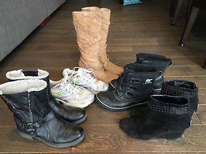 Ladies 10 suede/leather boots, sneakers, Sorels