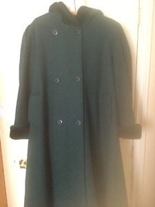 Large ladies long winter coat excellent condition