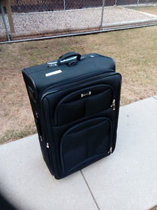 Large suitcase in new condition