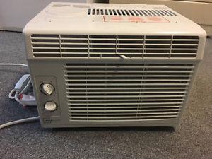 Mainstay  Btu Window Air Conditioner