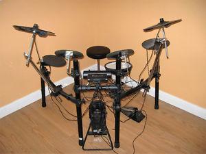Roland TD 4 Drum Kit