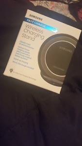 Samsung Fast Charging Wireless Charging Stand