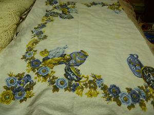 Selling Linen Tablecloth
