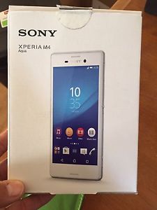 Sony Xperia M4