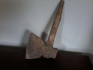 Vintage axe