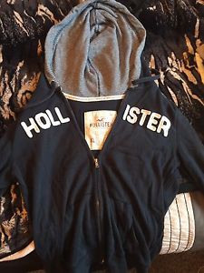 Wanted: Hollister zip hoodie